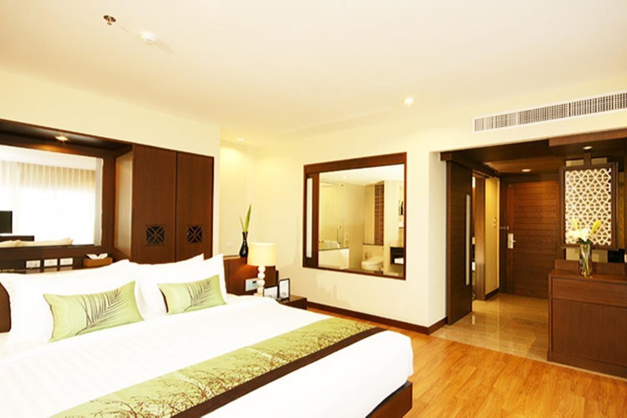 The Heritage Pattaya Beach Resort-Sha Bagian luar foto