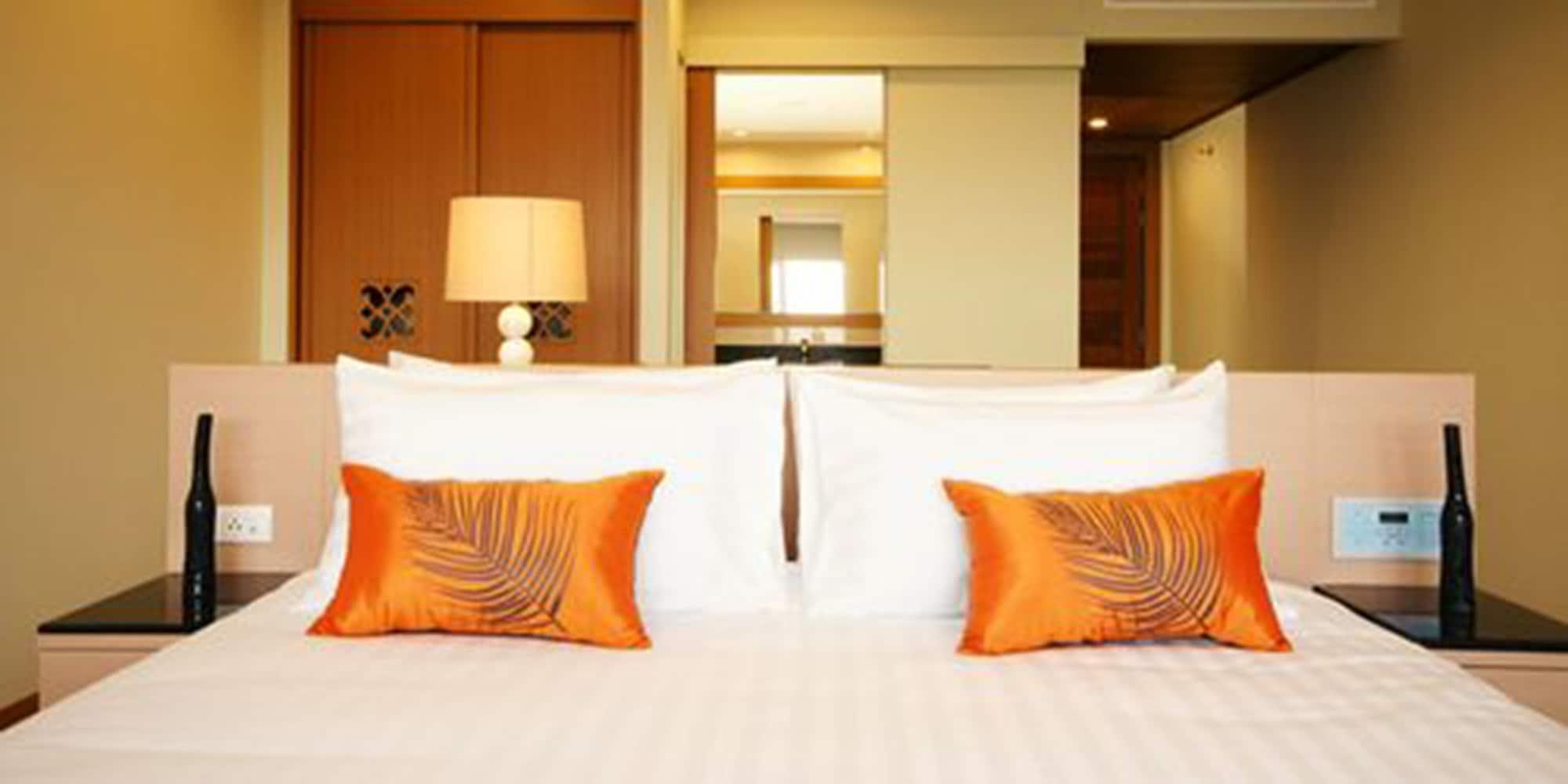 The Heritage Pattaya Beach Resort-Sha Bagian luar foto