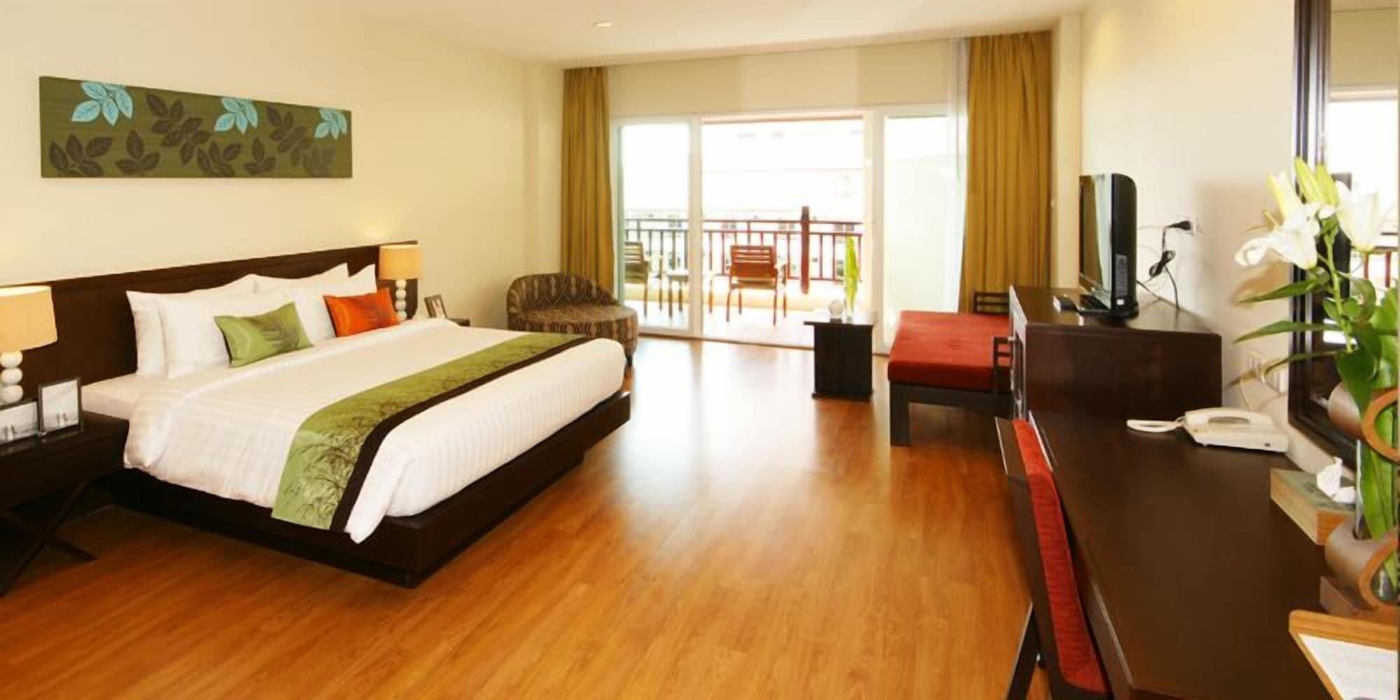 The Heritage Pattaya Beach Resort-Sha Bagian luar foto