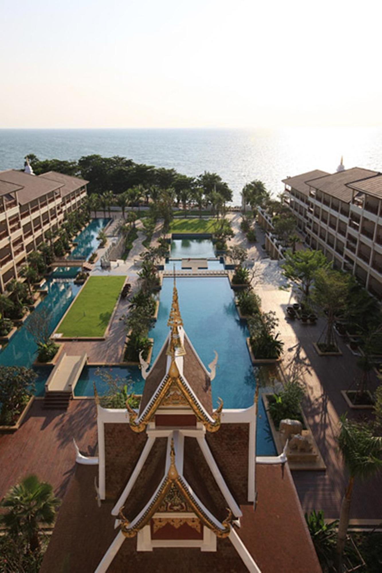 The Heritage Pattaya Beach Resort-Sha Bagian luar foto